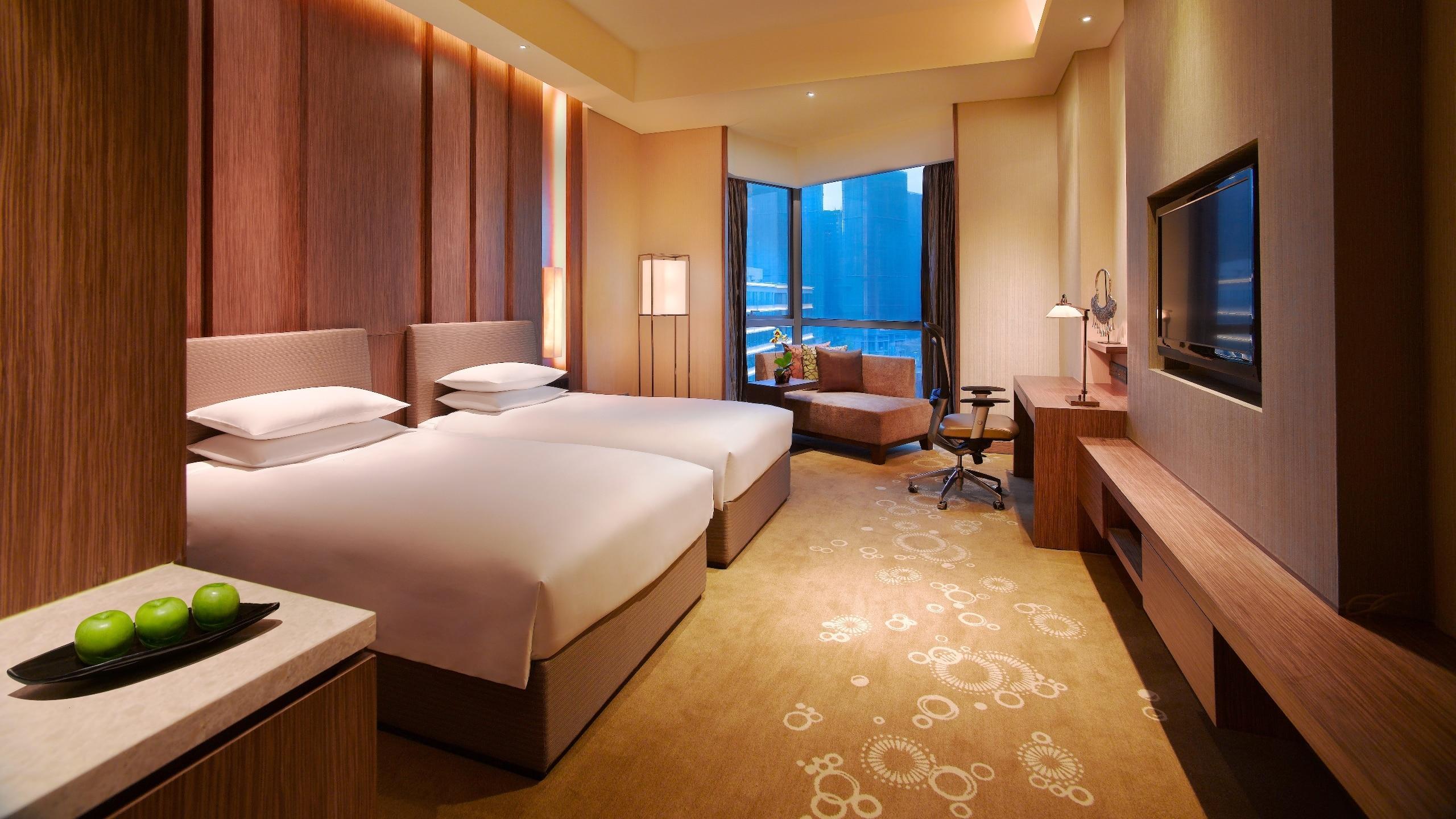 Отель Hyatt Regency Guiyang Гуйян Экстерьер фото