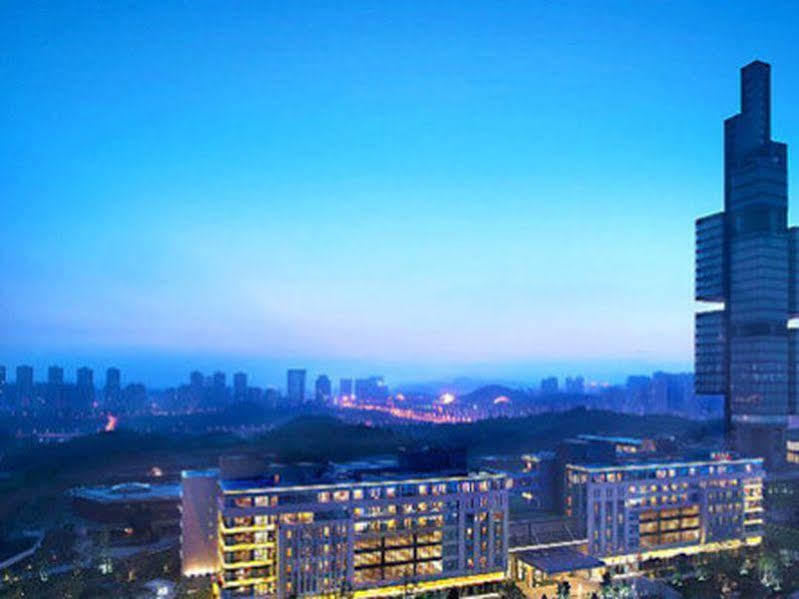 Отель Hyatt Regency Guiyang Гуйян Экстерьер фото
