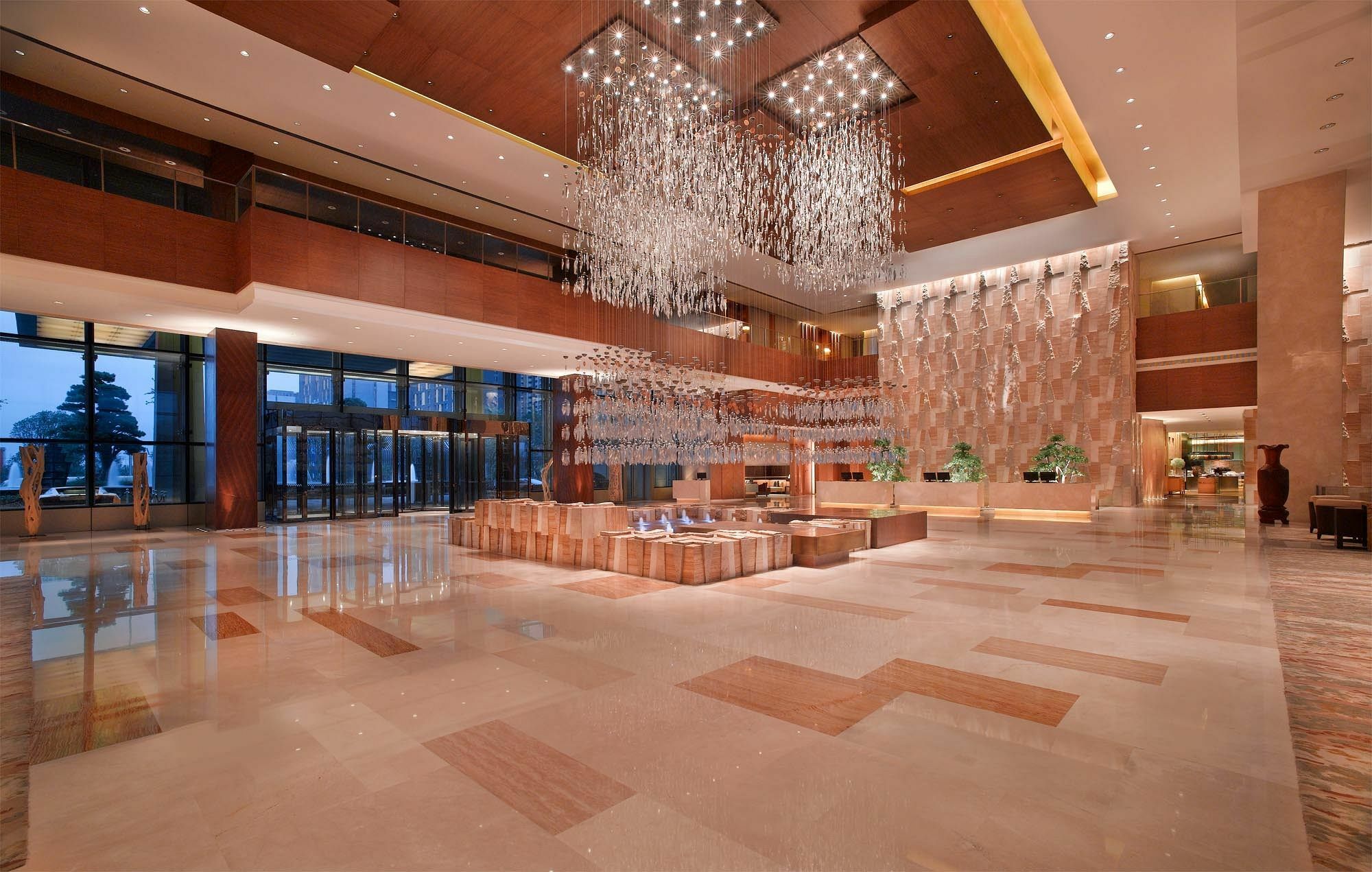 Отель Hyatt Regency Guiyang Гуйян Экстерьер фото